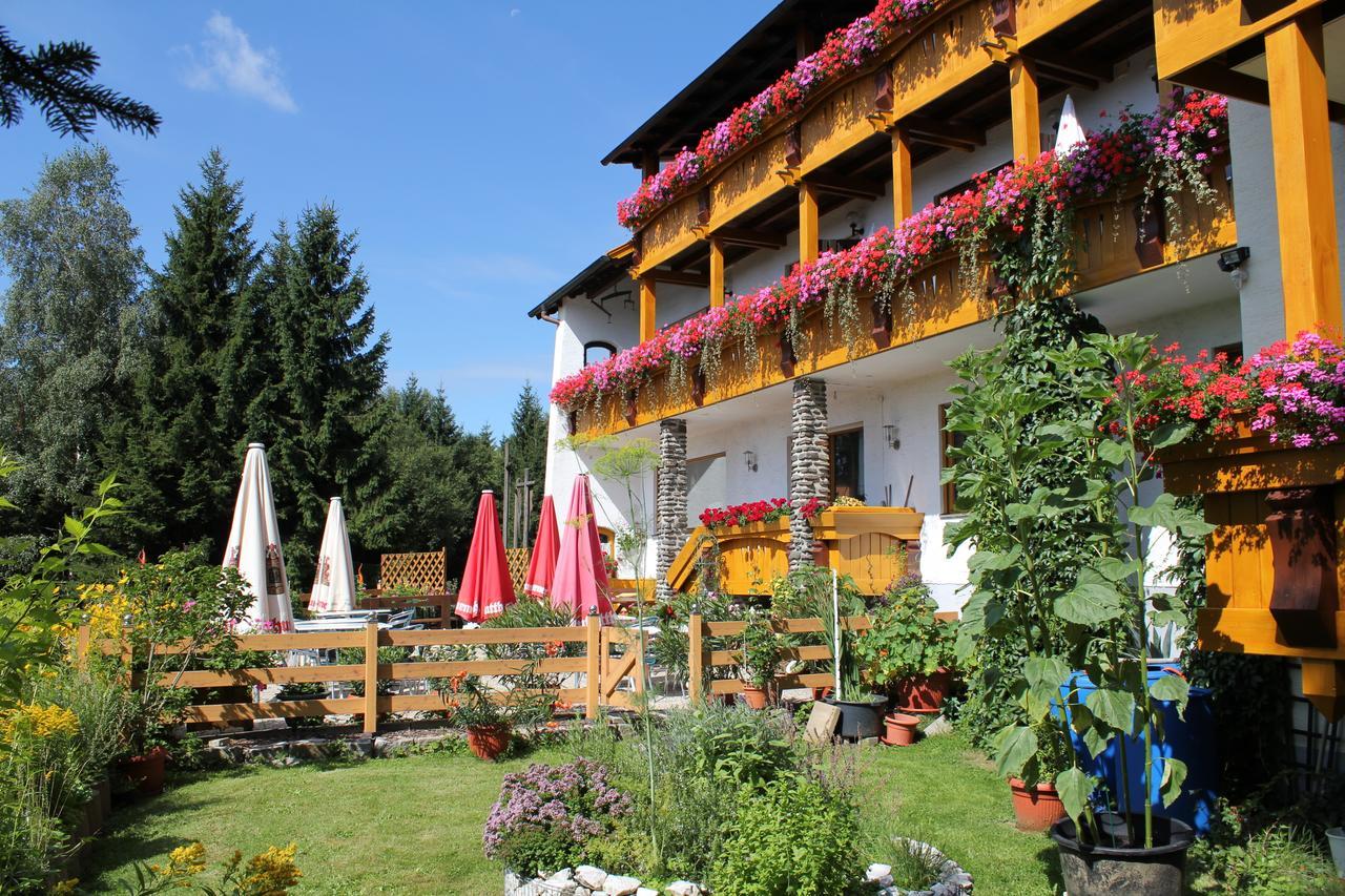Kolmsteiner Hof Hotel Neukirchen beim Heiligen Blut Luaran gambar